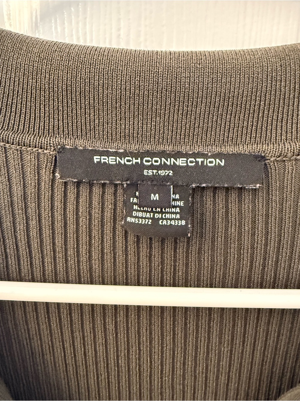 French Connection Olive Ribbed Button-Down Collar Top - Picture 2 of 4